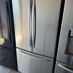 Kenmore Used Refrigerator French Door 33 Wide Stainless Steel 