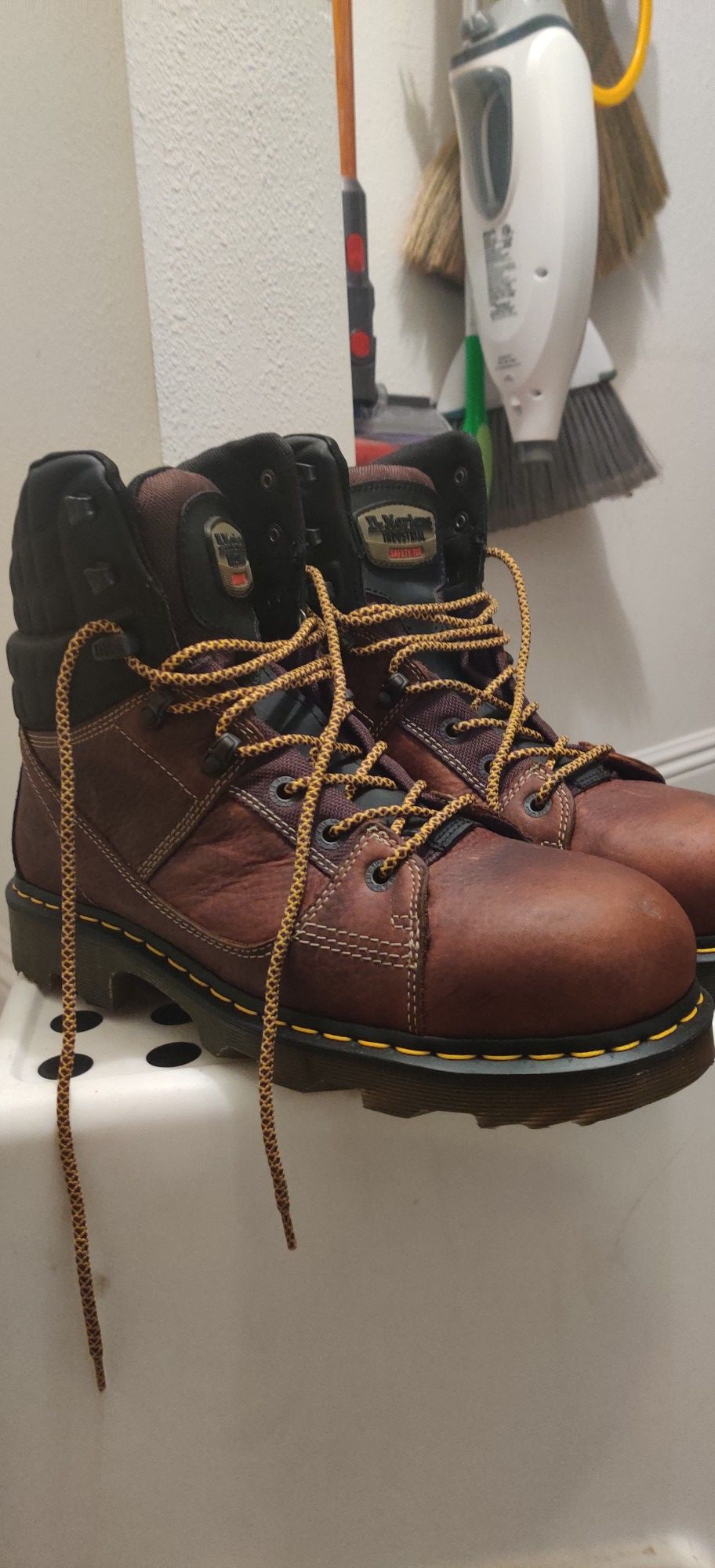 Dr Martens Industrial work boots sz 13