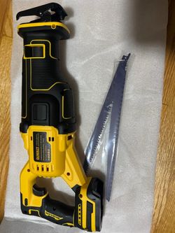 DEWALT Brushless Cordless Reciprocating Saw