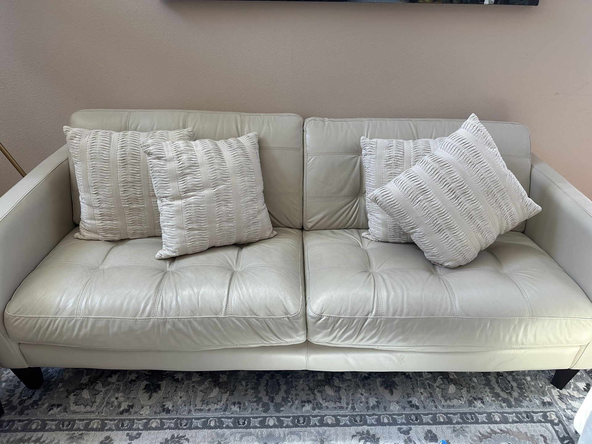 Macys Couches Set Of 3 Items for Sale in Kent, WA OfferUp