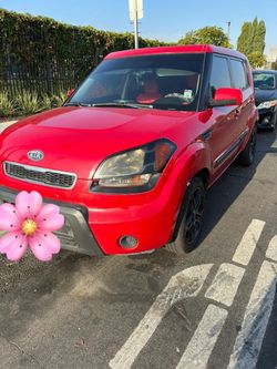 KIA SOUL 2011