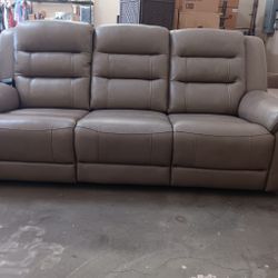 Reclining Sofa
