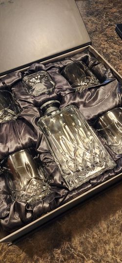 Crystal Whiskey Decanter Set w/ Glasses - Gift Box