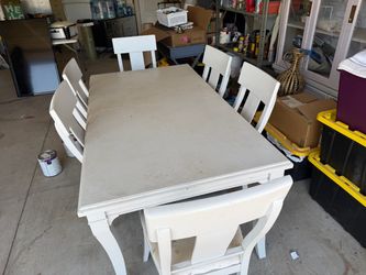 Kitchen table