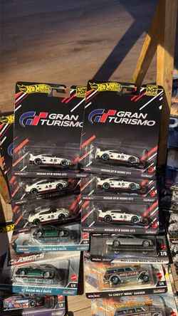 Hot Wheels Nissan GT- R mismo    P-3