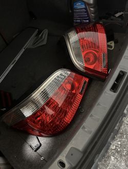 E60 LCI taillights (oem) - Price Drop