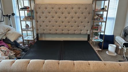 King Sleigh Bed
