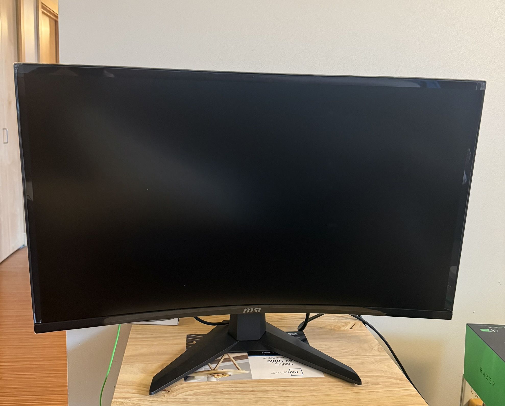 LIKE NEW: MSI MAG 32CQ6F 32-inch IPS 2560 x 1440 (QHD) Computer & Gaming Monitor, 180Hz