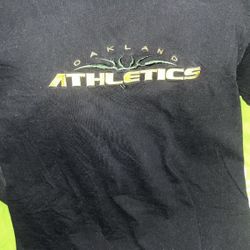 OAKLAND ATHLETICS T-SHIRT 