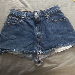 Levi’s Shorts 