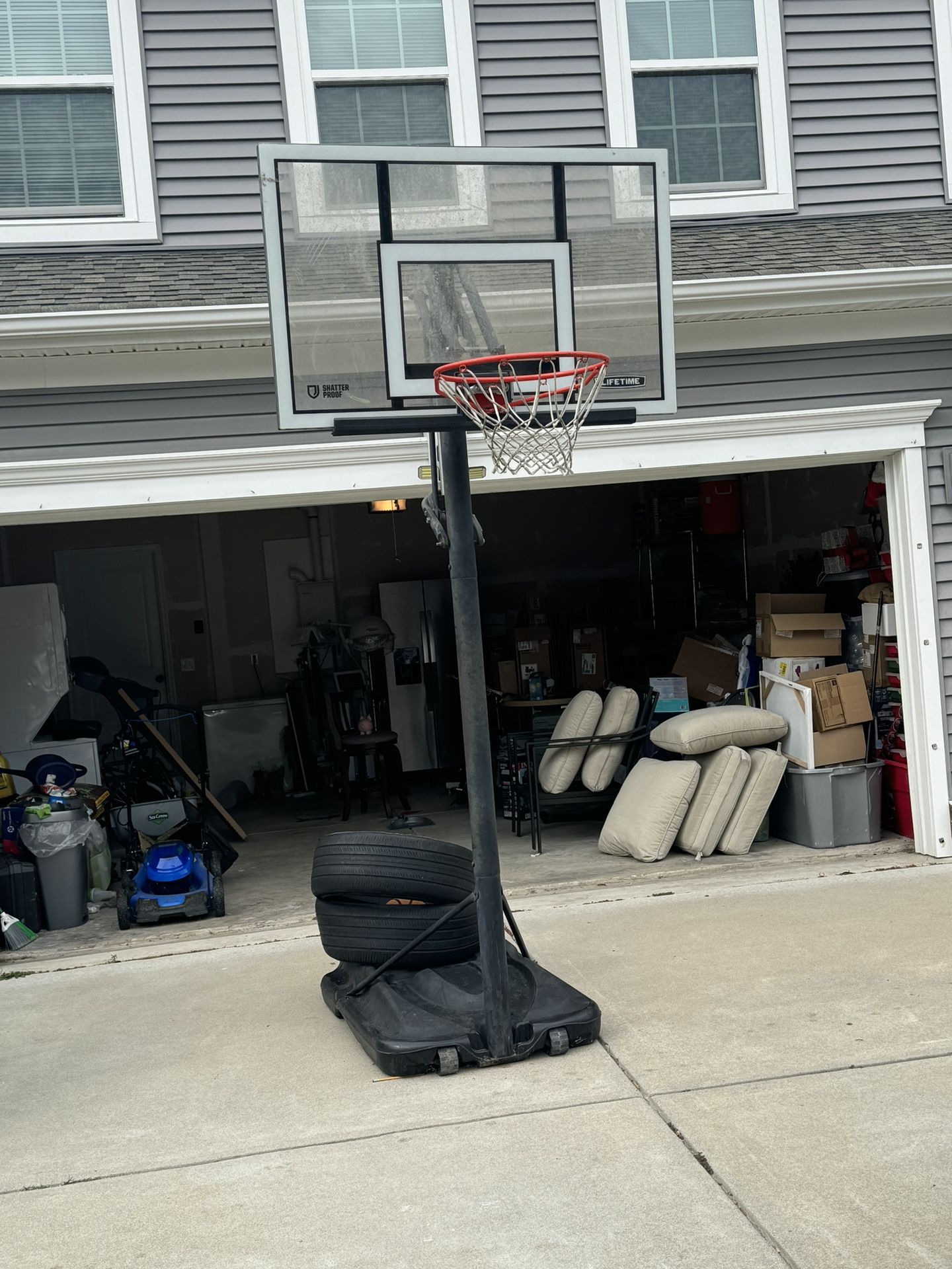 Basketball Hoop