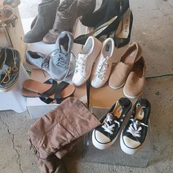 Women's sz 7 shoes