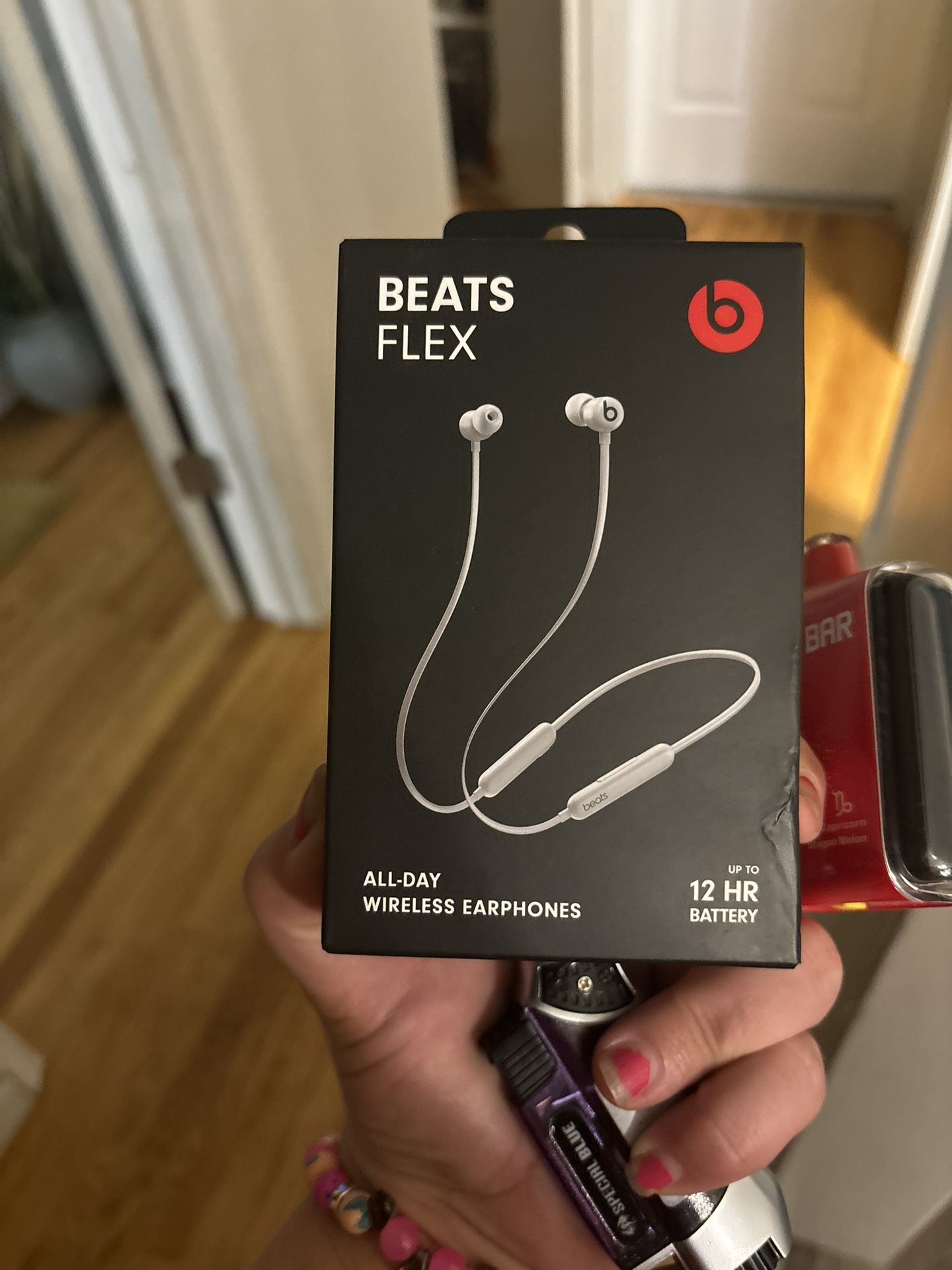 BEATS FLEX