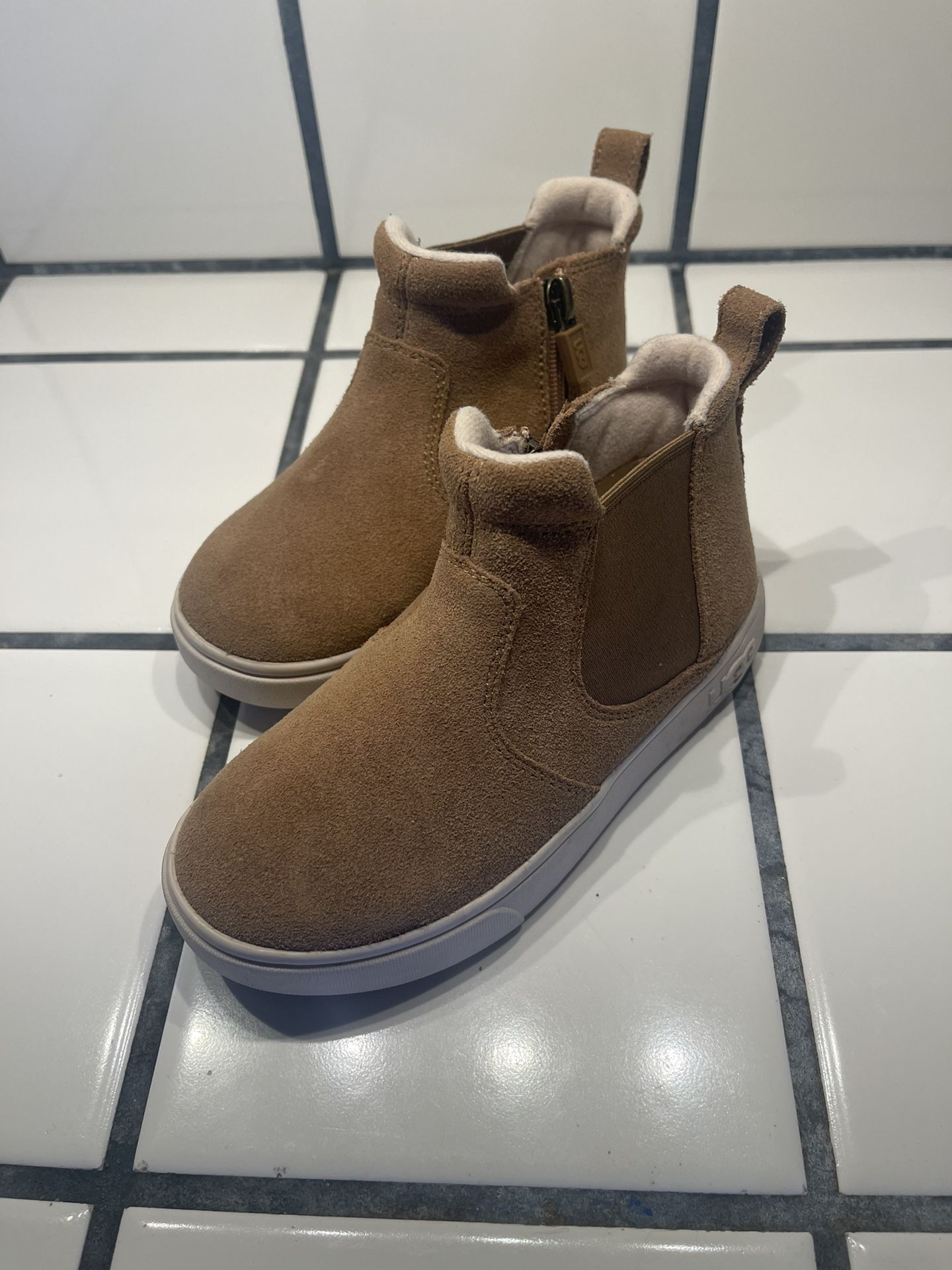 Ugg Boots Kids Size 11