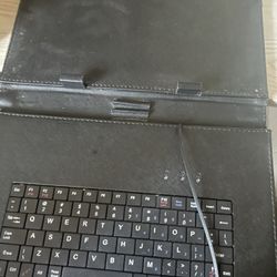 10” Tablet Case And Keyboard 