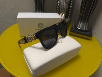DESIGNER MEN  SUN GLASSES
