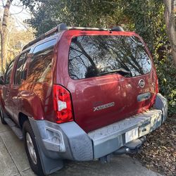 Red Nissan Xterra 2006