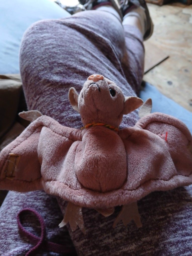 Batty Original Beanie Baby.