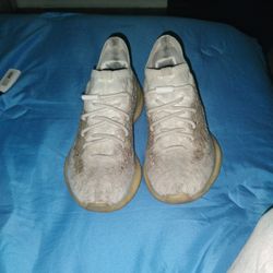 Glow In The Dark Yeezys 350 V2 