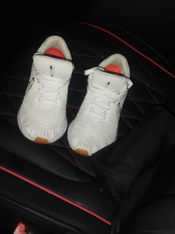 Womens Nike Air React Size 6.5