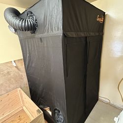 Grow Tent 4x4 Complete Setup