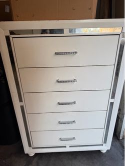 Tall dresser