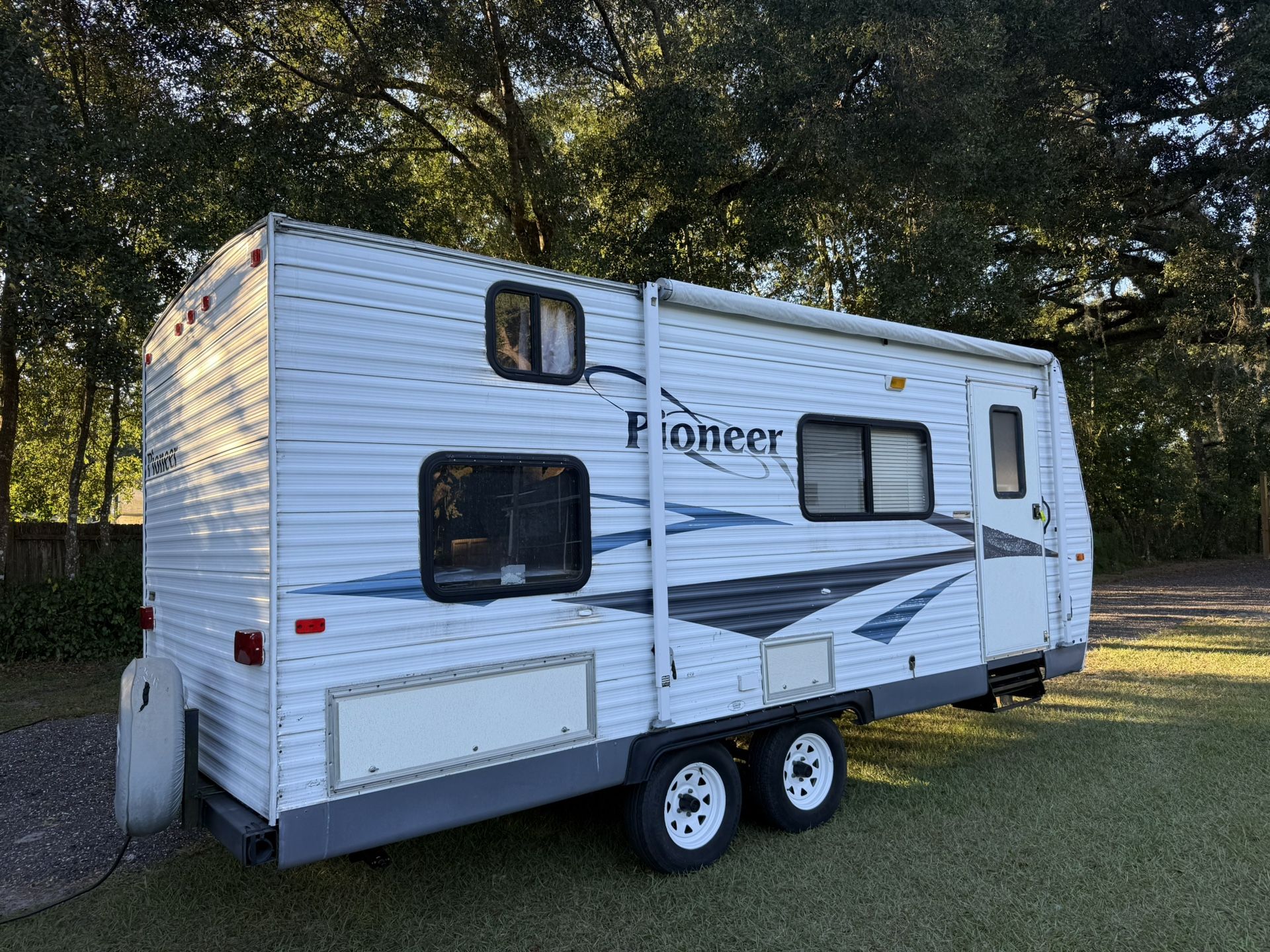 2006 Pioneer 18feet