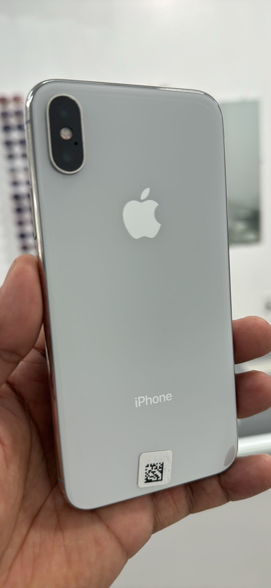 iPhone X