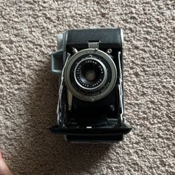 Vintage Eastman Kodak Tb(contact info removed) Camera 