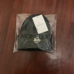 Black Moncler Beanie One Size Unisex