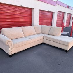 Sectional sofa 
