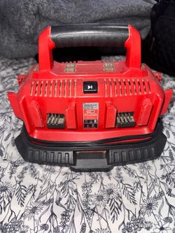 Milwaukee 6 port charger