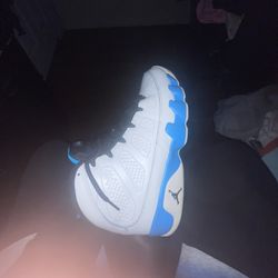Jordan 9 Powder Blue (size 9)