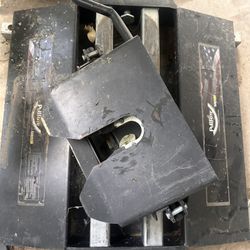 5th Wheel PullRight Model 3100