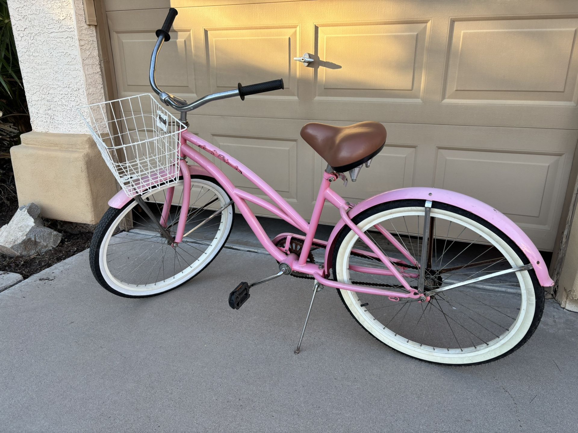 Colby Cruiser - Tiara Model.