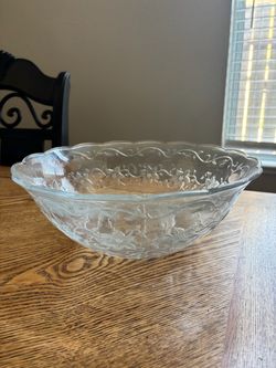 Princess House salad bowl