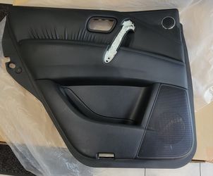 2015 to 2021 Nissan Armada/ Infiniti ( Rear Door Trim Panel)