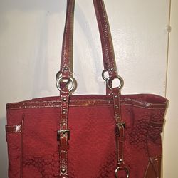 VINTAGE COACH BAG