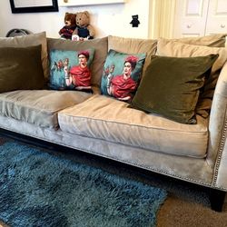  Couch