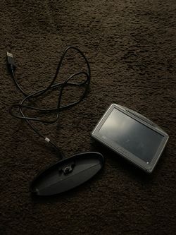 Tomtom Gps With Dock Cradle 