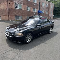 2014 Dodge Charger **Clean And Reliable**
