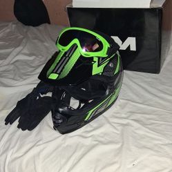 Brand new racing helmet 