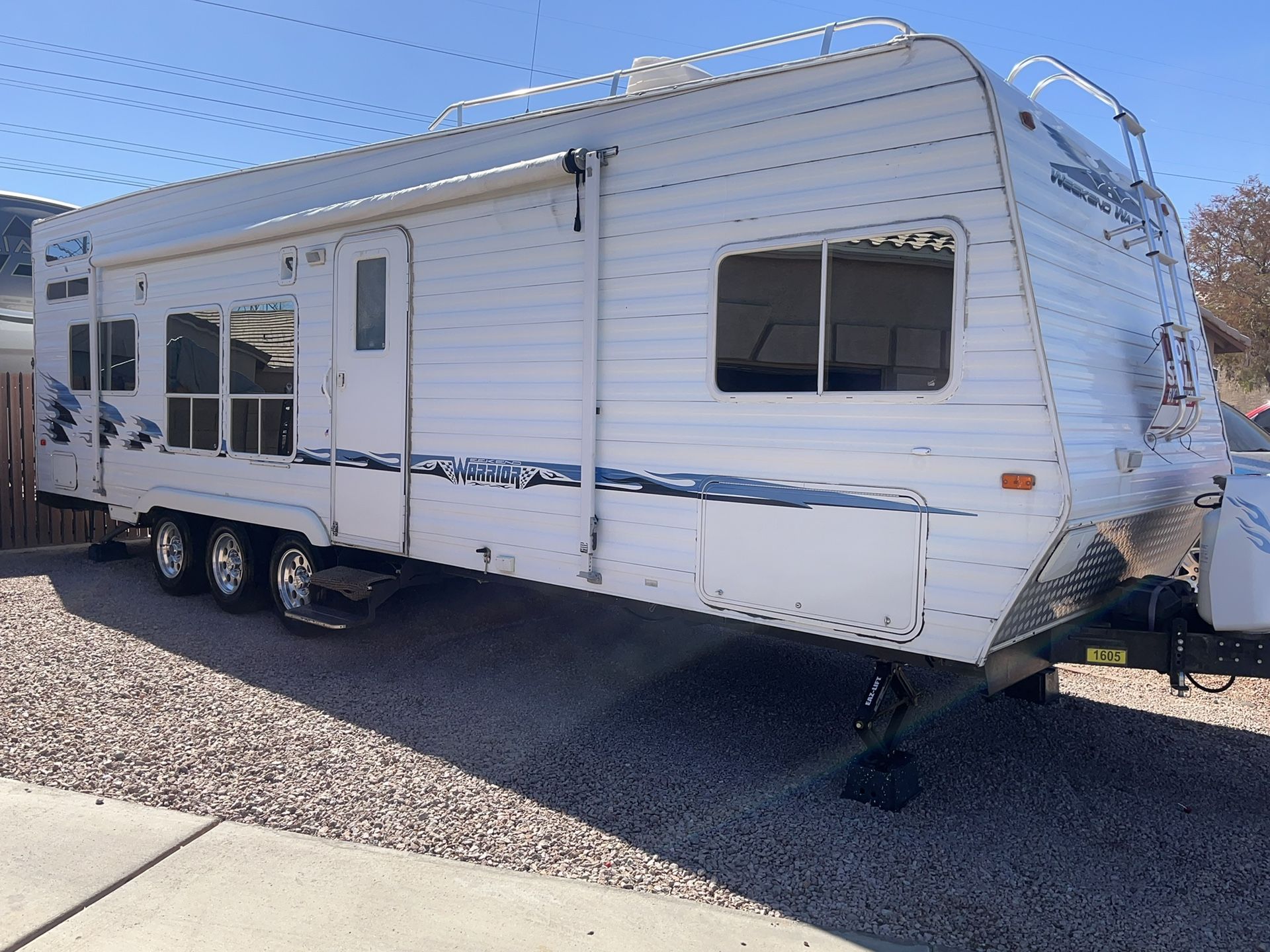 2005 Weekend Warrior FS3000