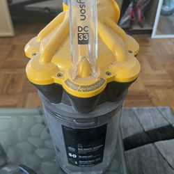 Dyson Dc33 Cyclone Dust Bin. Port Chester Ny 10573  Pick Up Only 