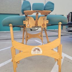 Oakworks massage table with face rest 