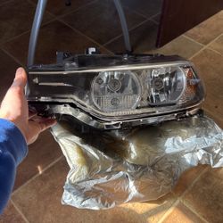 2016 328 BMW Driver Side Headlight