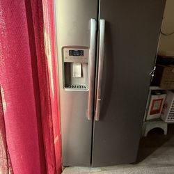 GE Side By Side Refrigerator