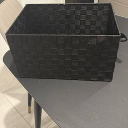 Storage box