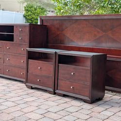 King Bedroom Furniture Set