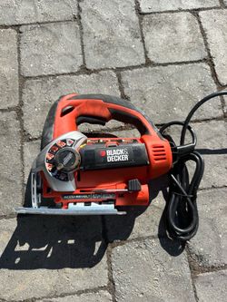 BLACK+DECKER 5.0 Amp Variable Speed Jigsaw w/ Original Box – Works Great